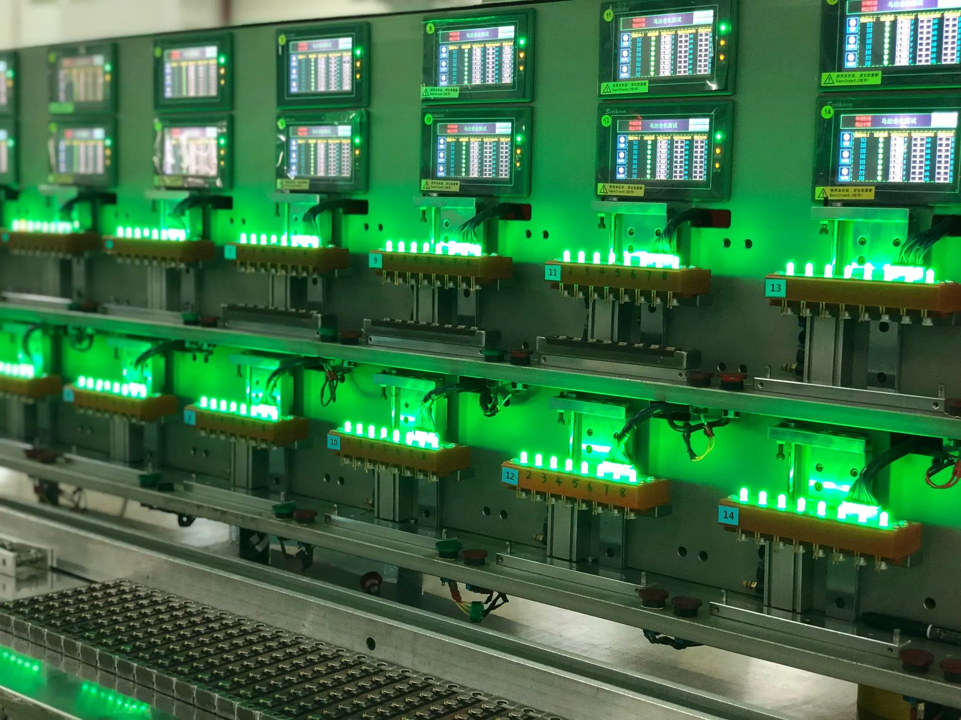 Production line scene showing station workflow and equipment layout (IMG_4562)